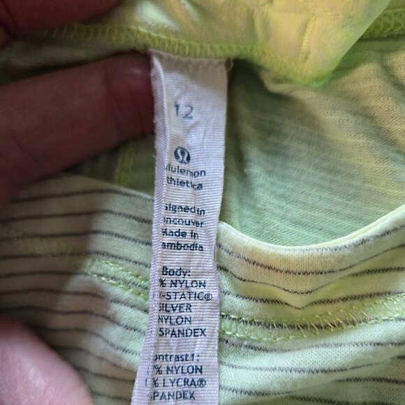 Lululemon Run: Turn It Up Tee - 12 - Picture 6 of 7